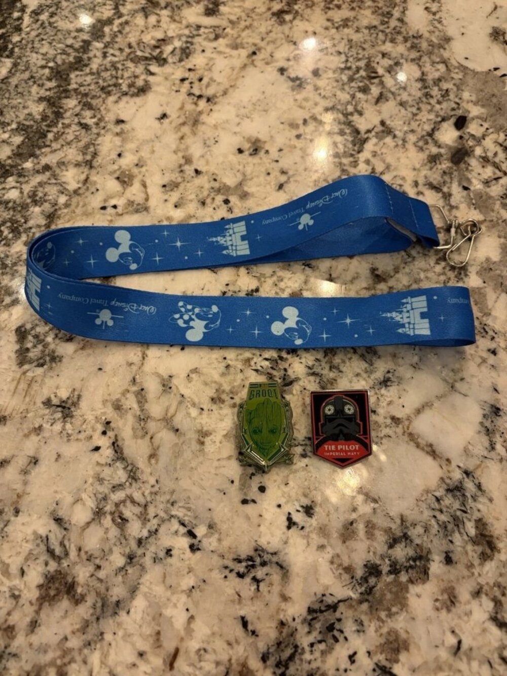 Disney Lanyard Guardians of the Galaxy Star Wars Pins